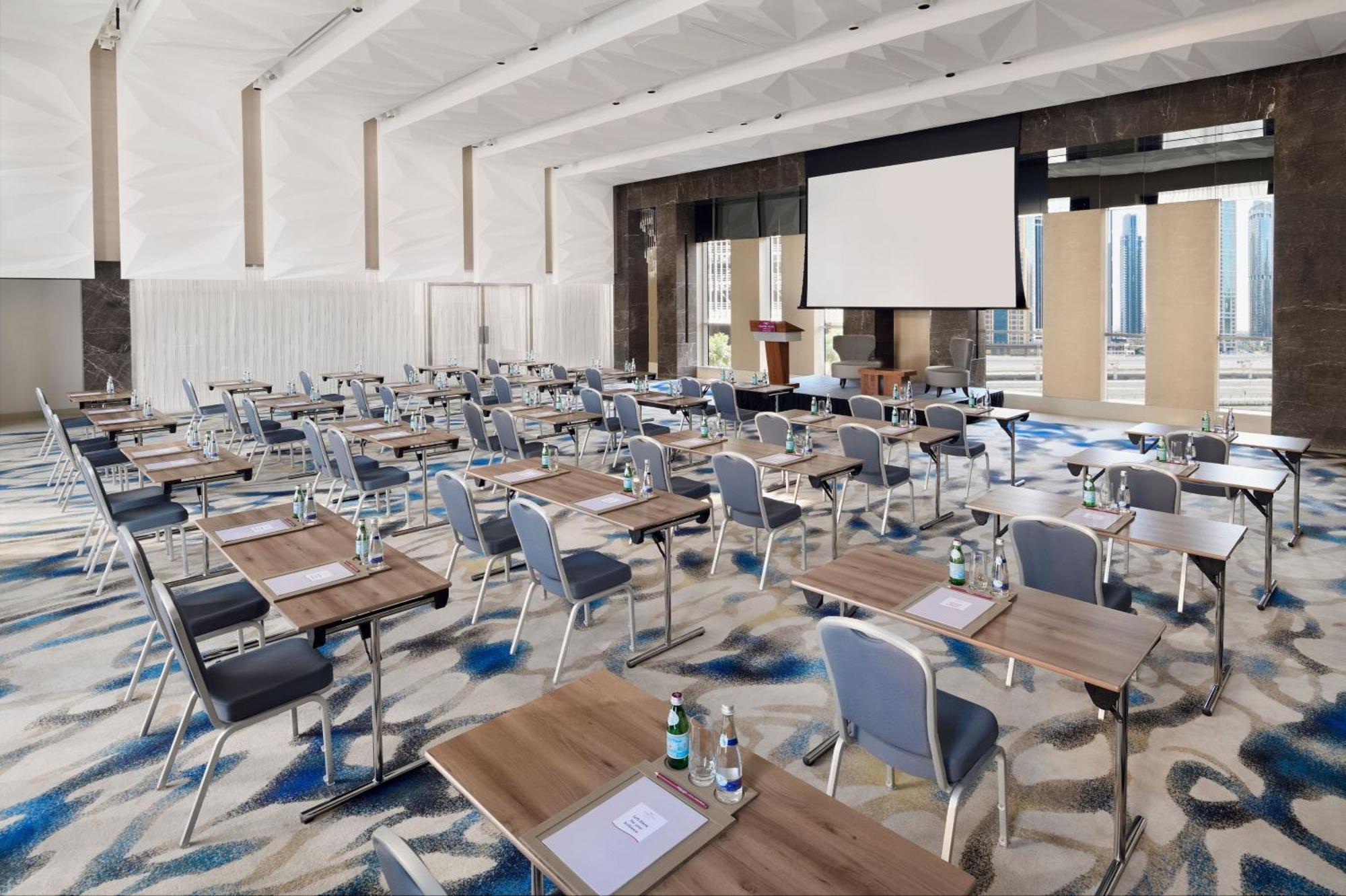 Crowne Plaza Marina By Ihg Готель 5*